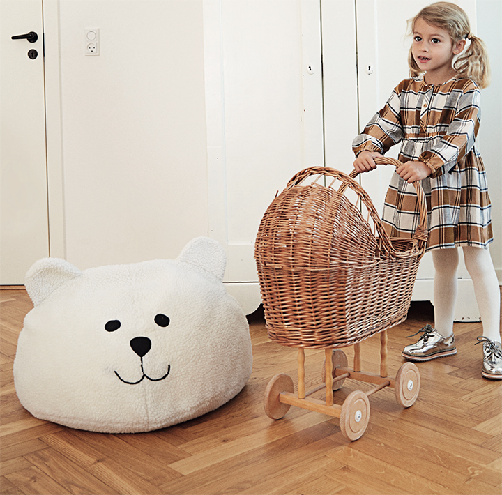 

notre ouvrage coup de c&oelig;ur&thinsp;: le pouf nounours

 - Fait Main magazine janvier 2019

