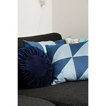 Coussin à biais gansé #K | Fait Main mai 2017