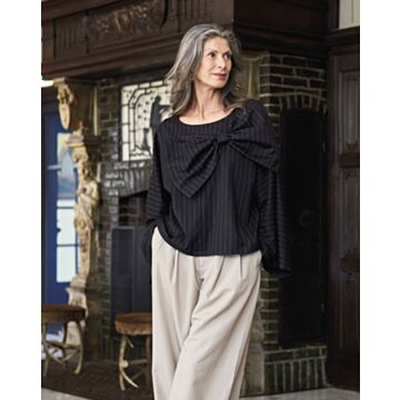 Blouse en polyester #23 | Fait Main décembre 2025